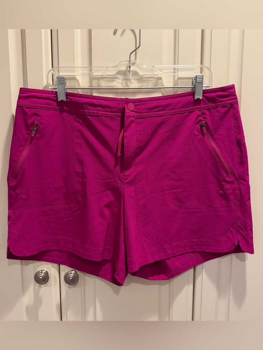 Title Nine Rogue Short- 5in Size 12